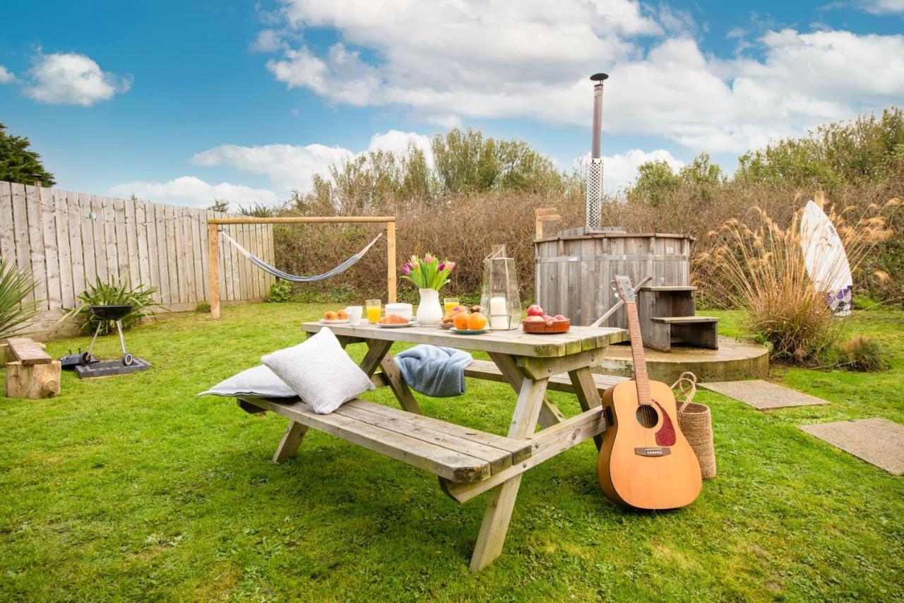 Wheal Prosper- Beautifully Fitted Wooden Lodge Helston Cornwall Екстериор снимка